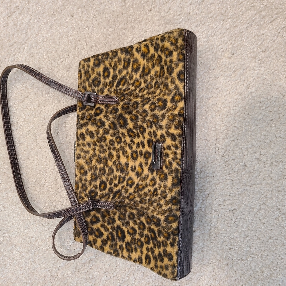 Guess leopard vintage style purse